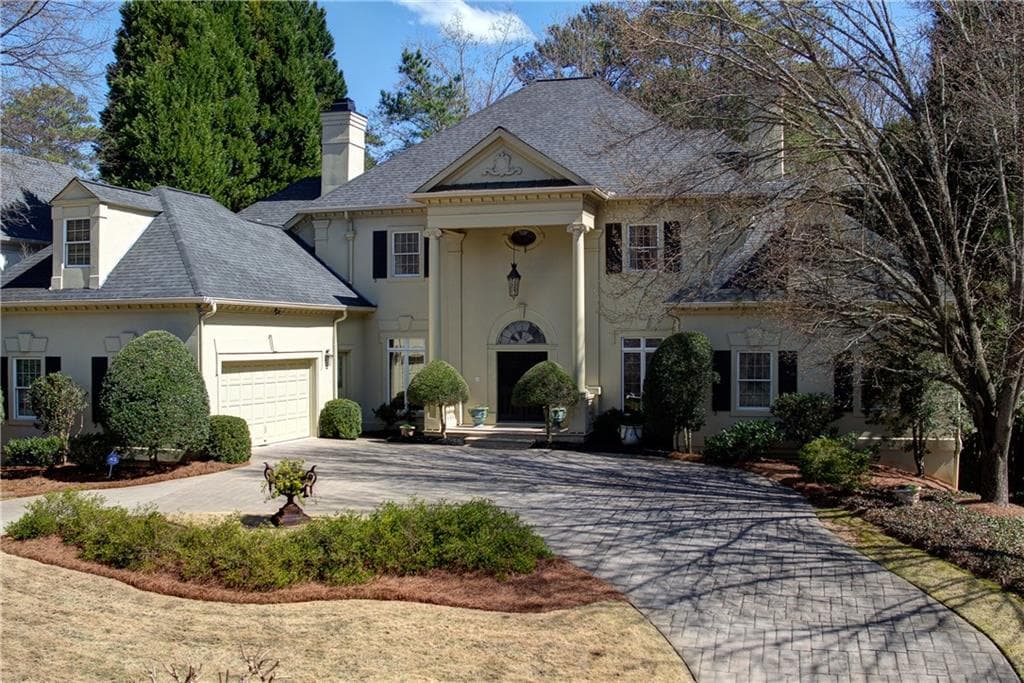 5 bedroom single family residence sold at 3201 Andrews Court, Atlanta, GA 30305