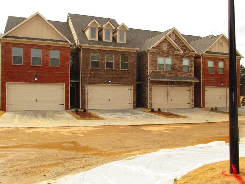 10627 NARAMORE Lane 17, Johns Creek, GA 30022 — most recent listing photo