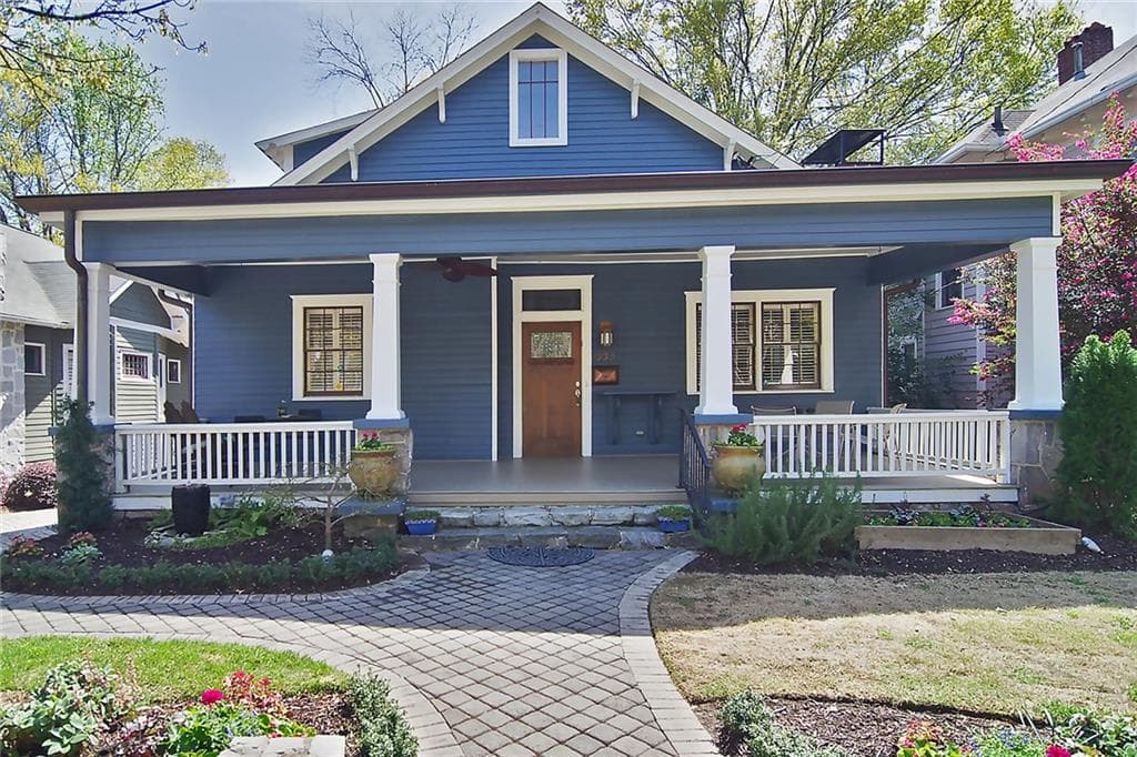 3 bedroom, 2,986 sq ft single family residence sold at 999 Drewry Street, Atlanta, GA 30306
