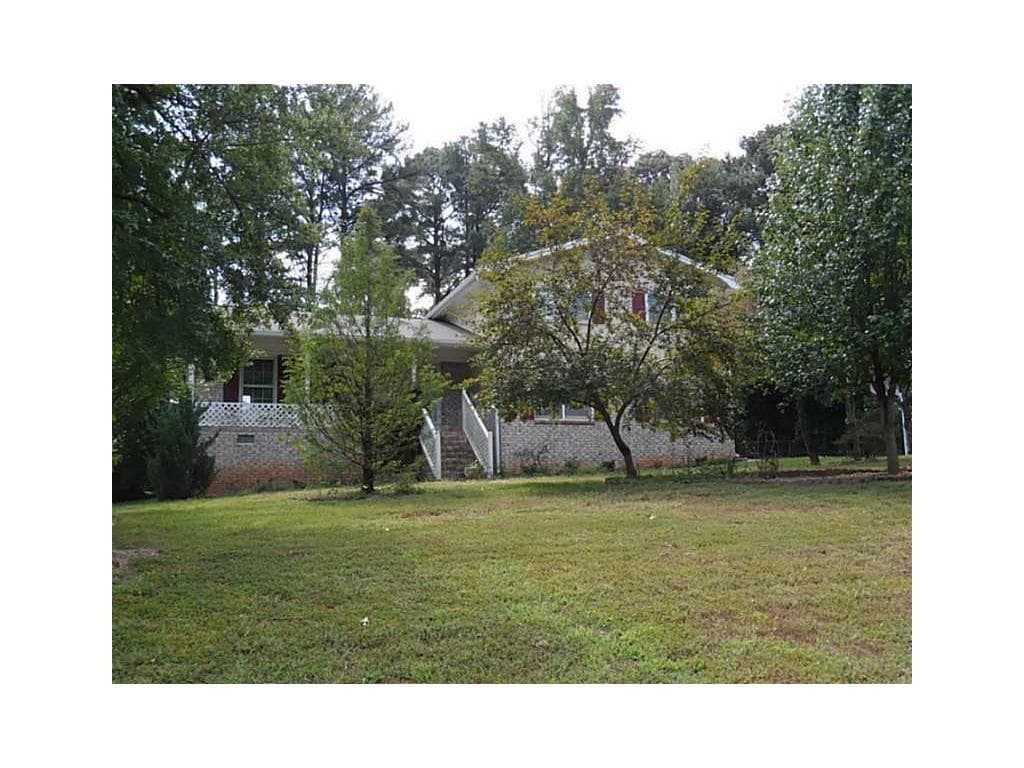 3 bedroom, 1,818 sq ft single family residence sold at 3746 Green Bay Drive, Lawrenceville, GA 30044