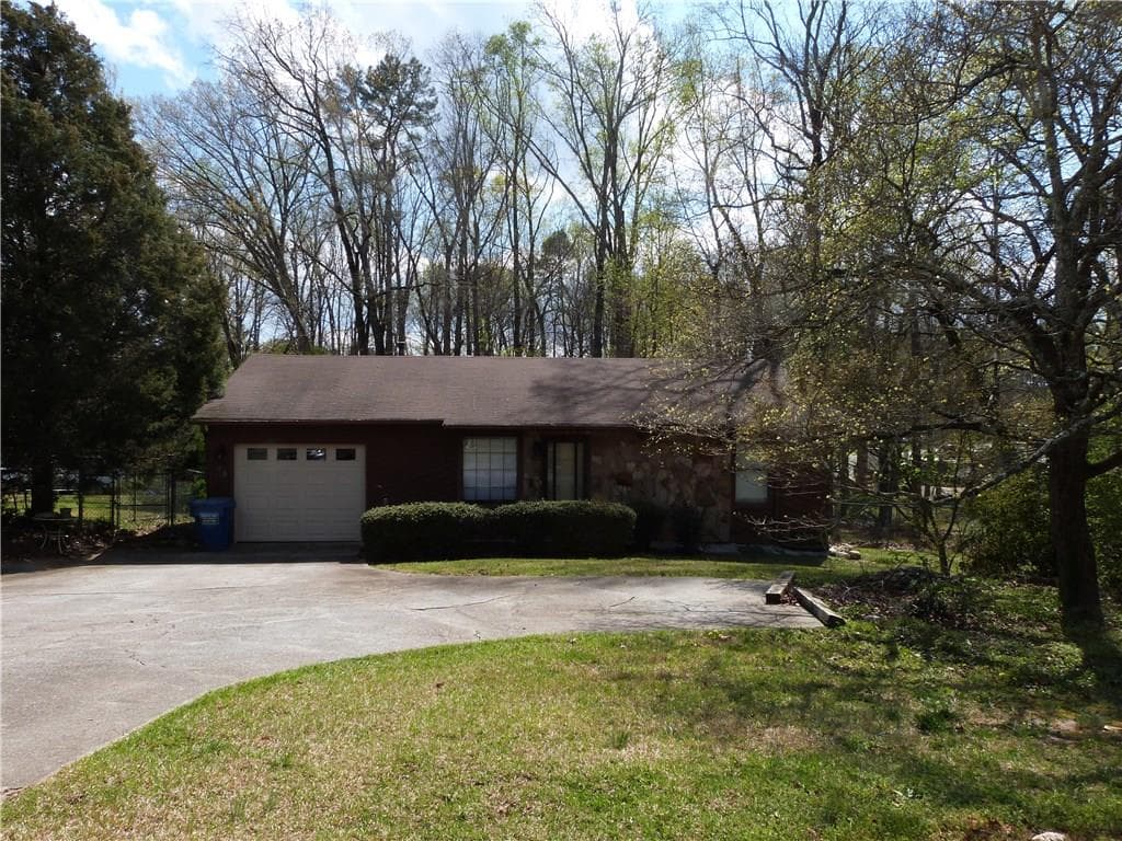 2 bedroom, 1,044 sq ft single family residence sold at 65 Lester Road, Lawrenceville, GA 30044