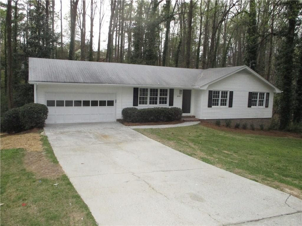 3 bedroom, 1,594 sq ft single family residence sold at 620 Rebecca Street, Lawrenceville, GA 30046