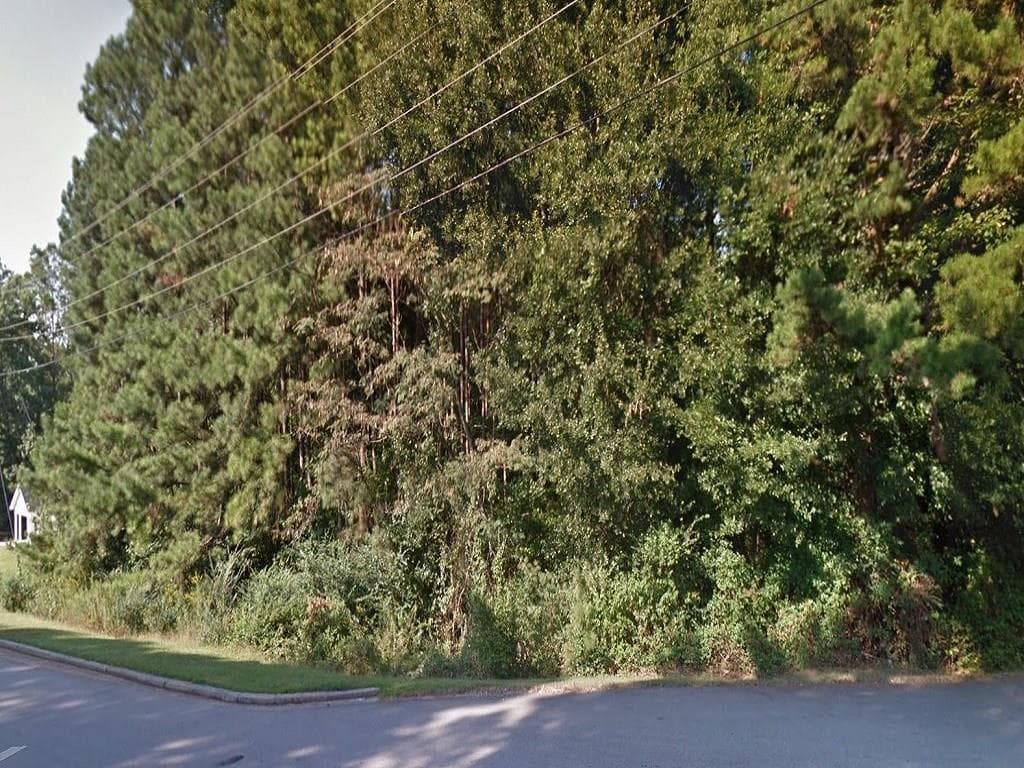 single family residence sold at 4607 Pinecrest Drive, Sugar Hill, GA 30518