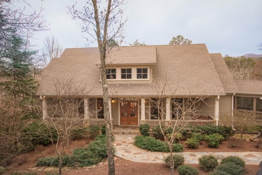 5 bedroom, 3,085 sq ft single family residence sold at 38 Wood Poppy Court, Big Canoe, GA 30143