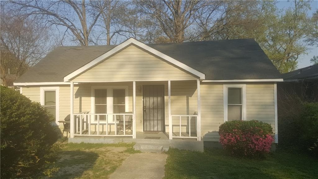 4 bedroom, 1,223 sq ft single family residence sold at 255 Chappell Road, Atlanta, GA 30314