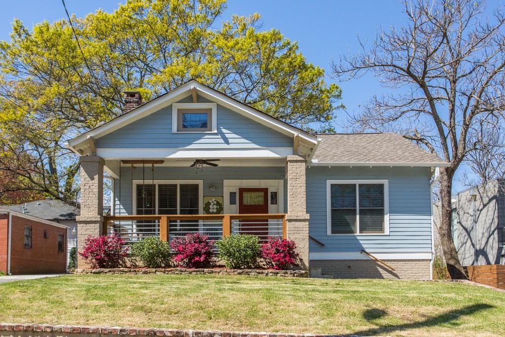 3 bedroom, 1,477 sq ft single family residence sold at 484 Glen Iris Drive, Atlanta, GA 30308