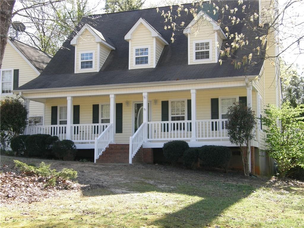 4 bedroom single family residence sold at 708 MICHAEL Drive, Winder, GA 30680