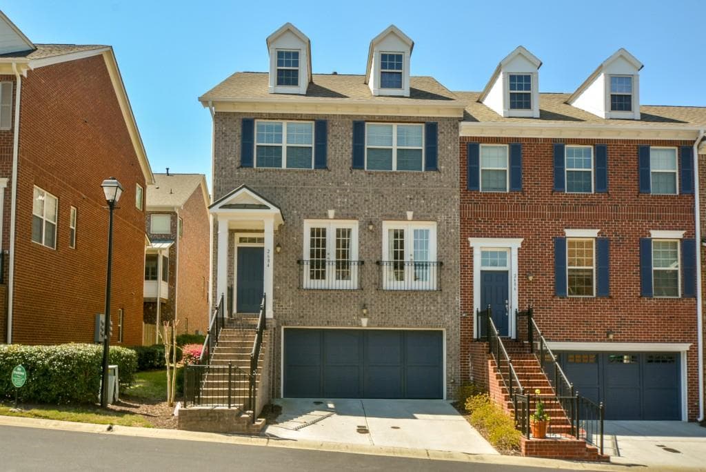 2684 Derby Walk 2684, Brookhaven, GA 30319 — most recent listing photo