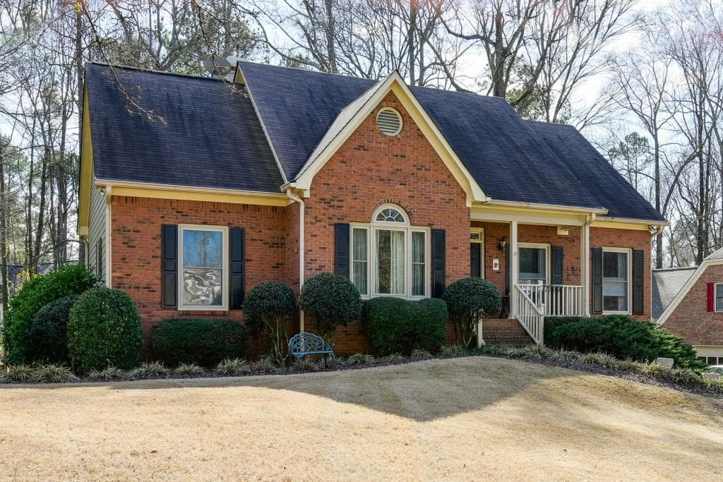 2798 Saddlebrook Way, Marietta, GA 30064 — most recent listing photo
