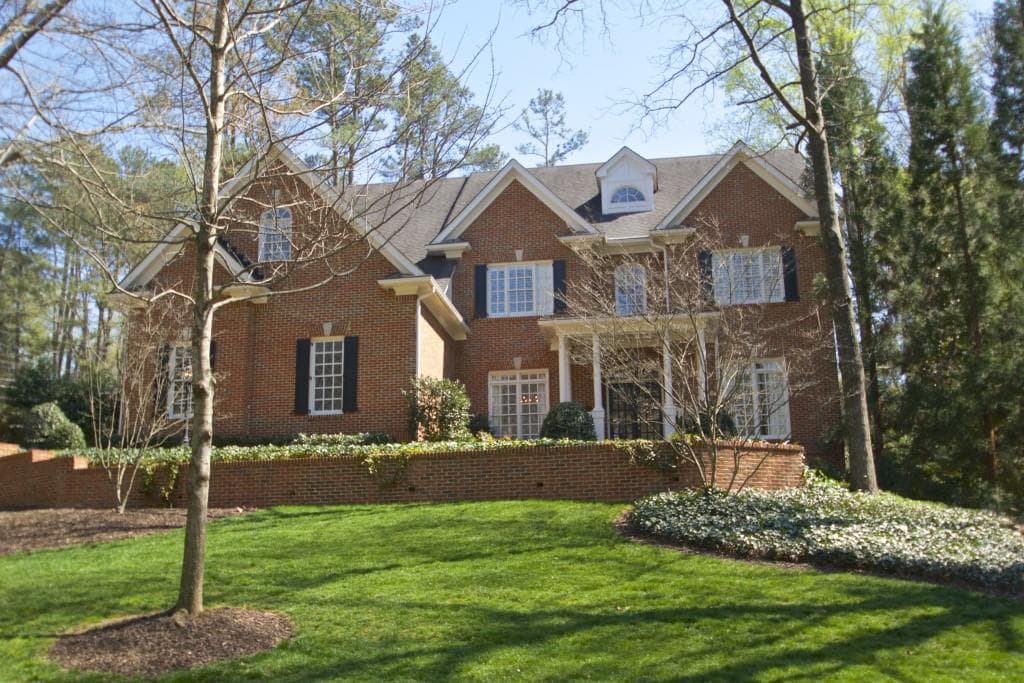 6 bedroom, 4,787 sq ft single family residence sold at 4020 McClatchey Circle, Atlanta, GA 30342