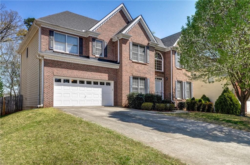 805 Milton Oaks Drive, Alpharetta, GA 30022 — most recent listing photo