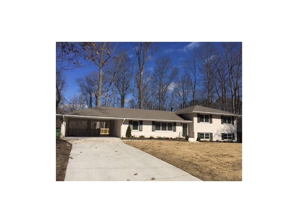 1706 Deerfield Circle, Decatur, GA 30033 — most recent listing photo
