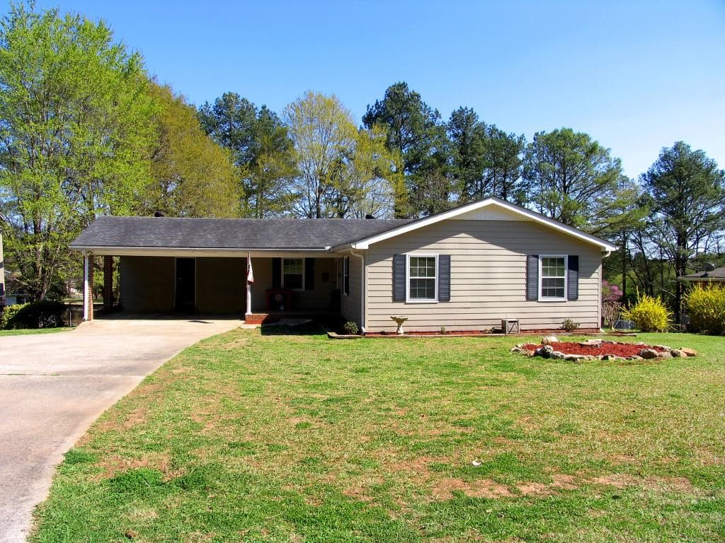 10 Green Valley Road, Silver Creek, GA 30173 — most recent listing photo