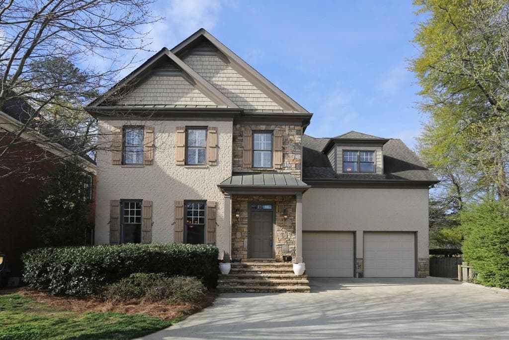4 bedroom, 3,936 sq ft single family residence sold at 61 W Belle Isle Road, Sandy Springs, GA 30342