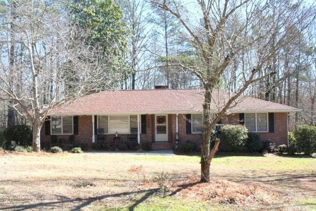 3 bedroom single family residence sold at 545 Rhodes Drive, Elberton, GA 30635