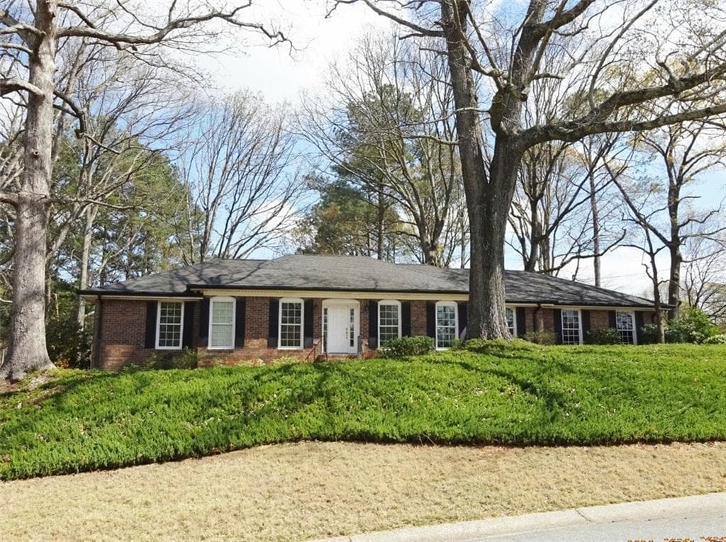 305 Autumn Lane, Smyrna, GA 30082 — most recent listing photo