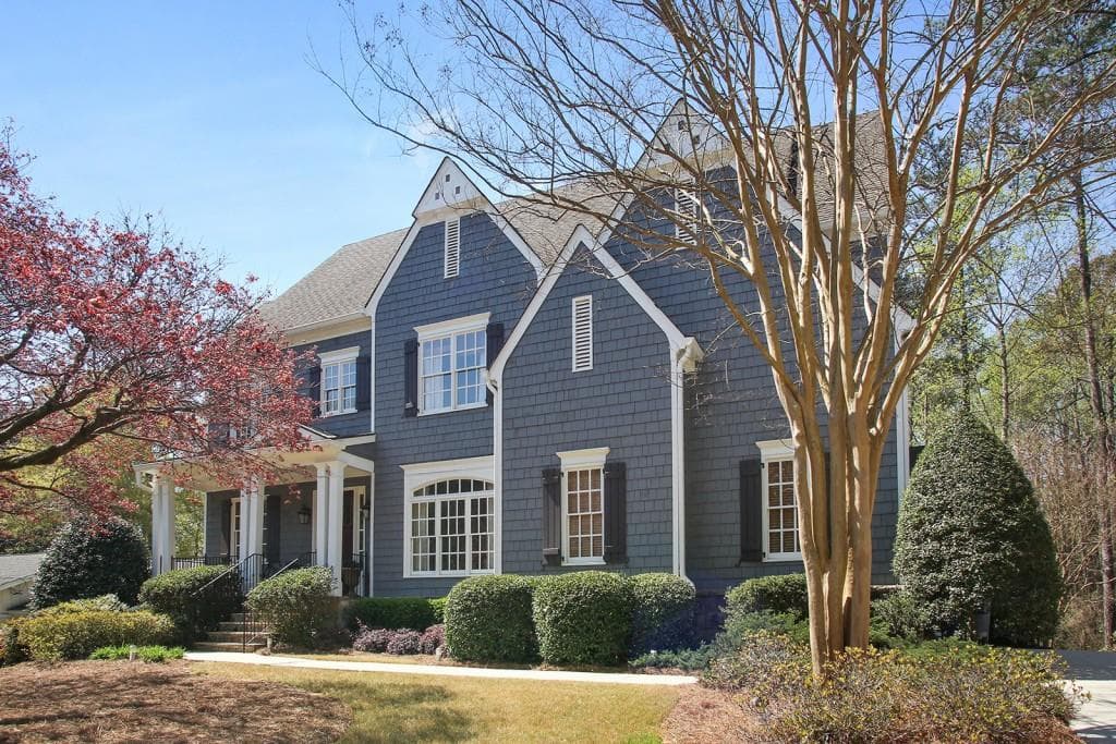 5 bedroom single family residence sold at 2920 Rockingham Drive, Atlanta, GA 30327
