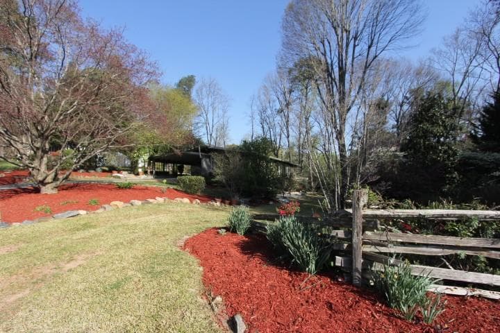 2488 Sunset Drive, Atlanta, GA 30345 — most recent listing photo