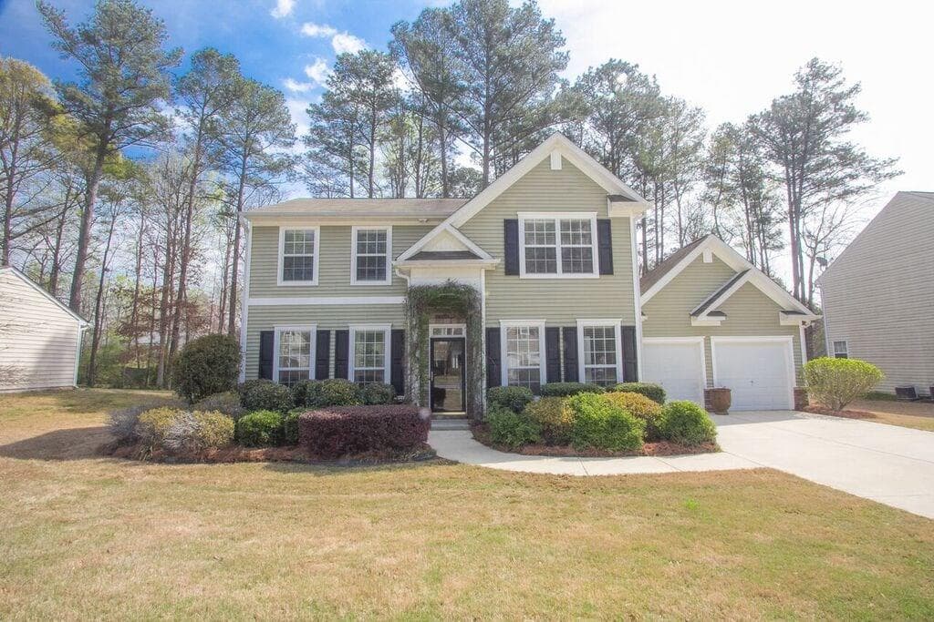 241 Chamberlyn Lane, Hiram, GA 30141 — most recent listing photo