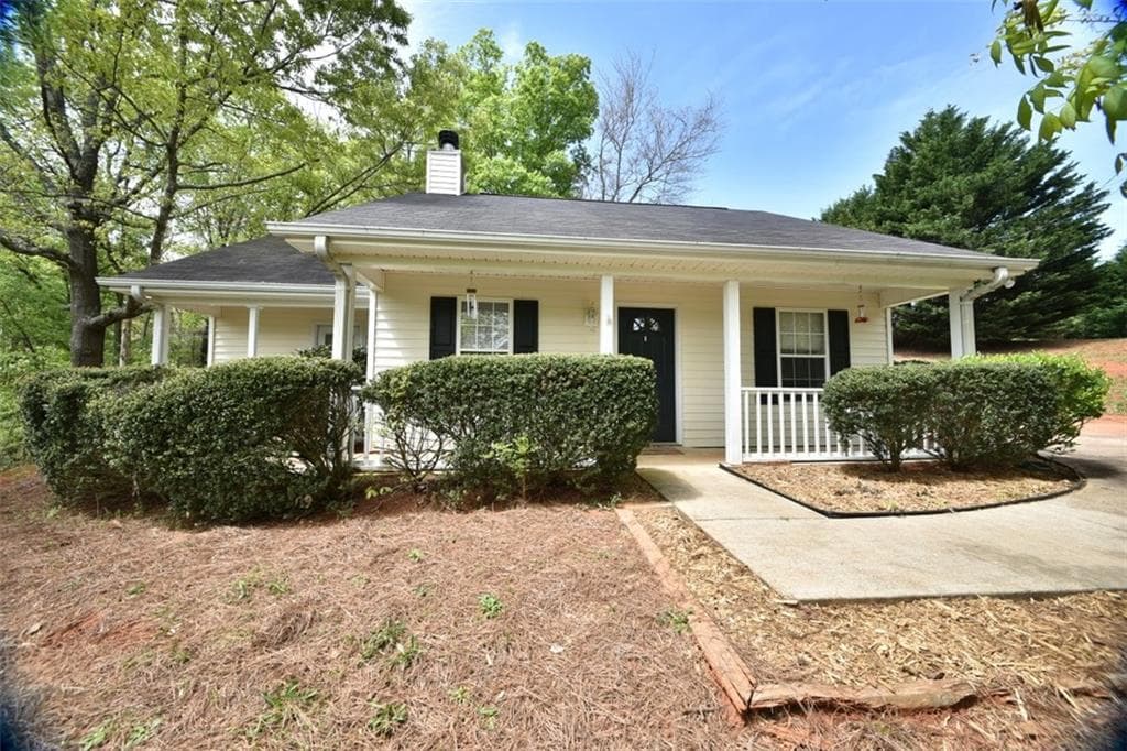5306 CLUB Drive, Cumming, GA 30041 — most recent listing photo