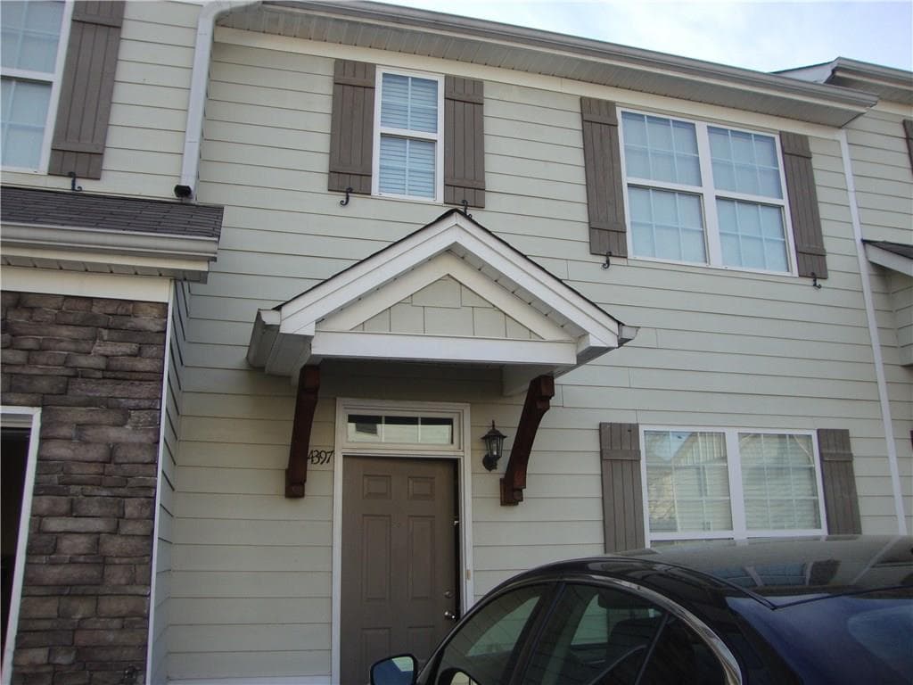 4397 Stone Gate Way 4397, East Point, GA 30344 — most recent listing photo