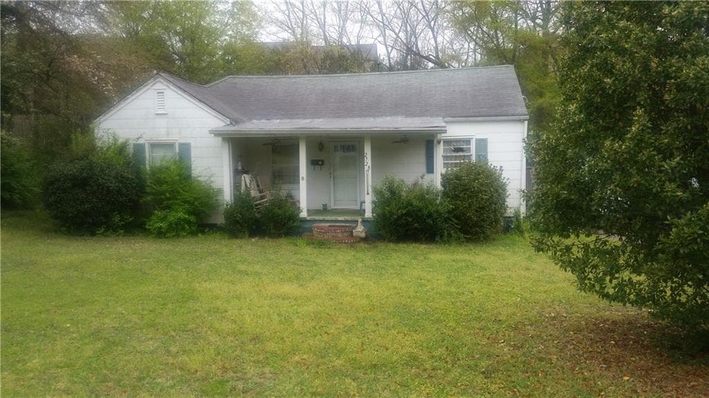 3 bedroom single family residence sold at 2728 ARCHWAY Drive, Brookhaven, GA 30341