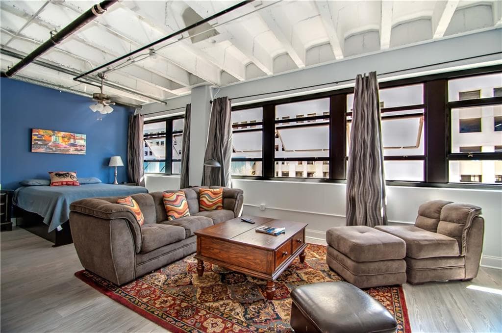 1 bedroom, 956 sq ft condominium sold at 878 Peachtree Street 331, Atlanta, GA 30309