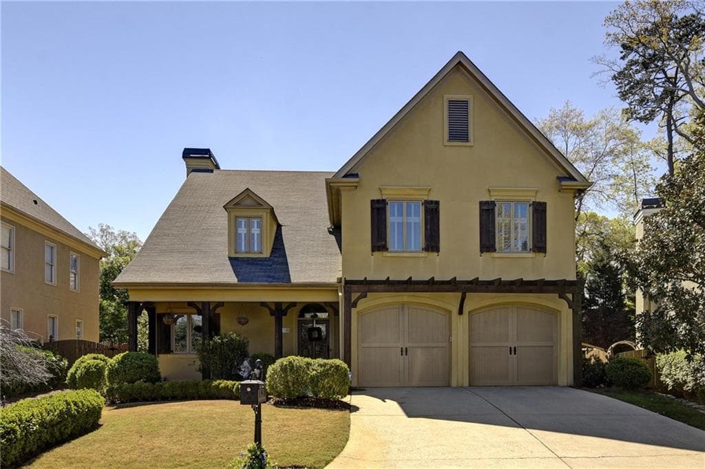 4 bedroom, 3,018 sq ft single family residence sold at 2106 Anderson Drive, Smyrna, GA 30080
