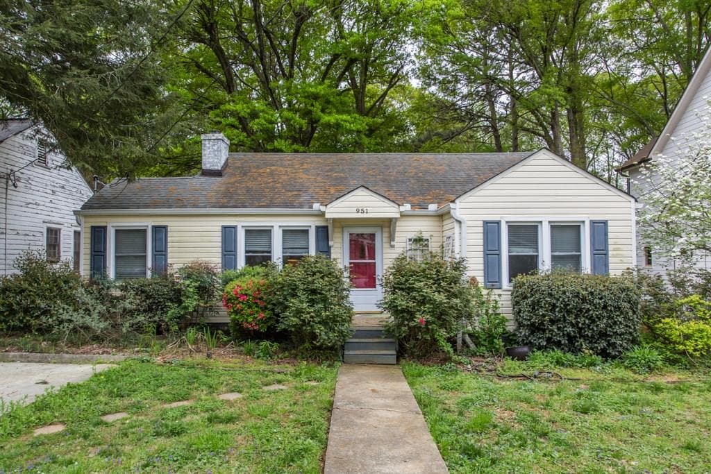 2 bedroom, 1,061 sq ft single family residence sold at 951 Delmar Avenue, Atlanta, GA 30316