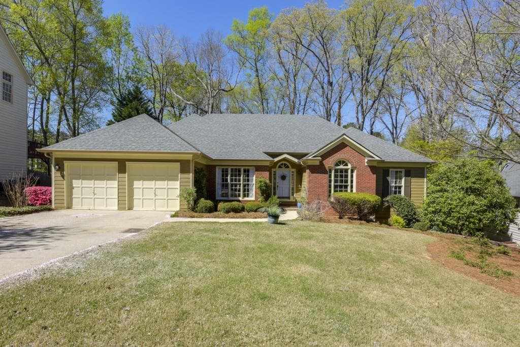 5270 N Hillbrooke Trace, Johns Creek, GA 30005 — most recent listing photo