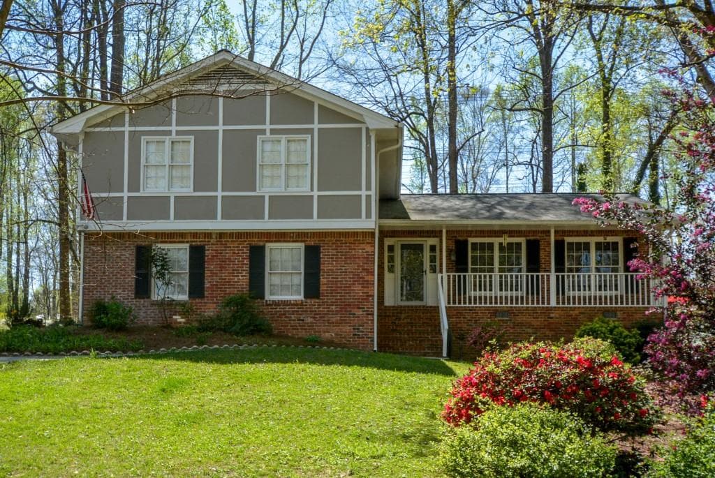 1285 Witham Drive, Dunwoody, GA 30338 — most recent listing photo