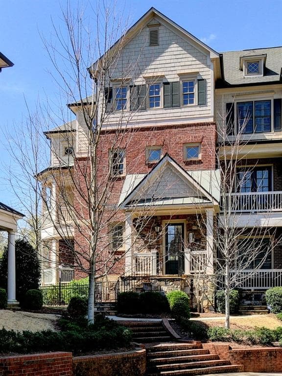 3 bedroom, 4,200 sq ft townhouse sold at 4082 Thorndale Lane, Smyrna, GA 30080