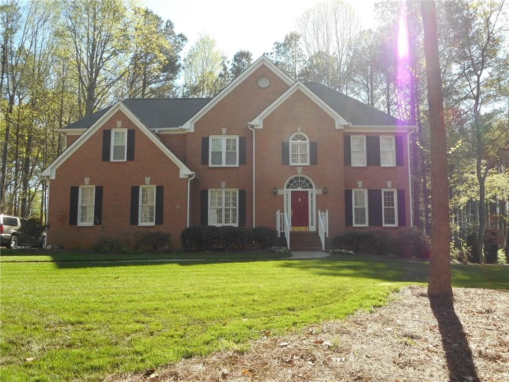 5 bedroom, 3,563 sq ft single family residence sold at 6475 Calamar Drive, Cumming, GA 30040