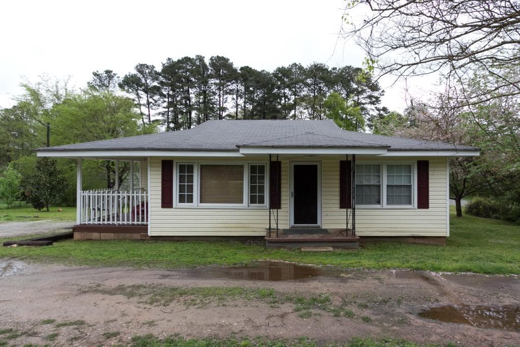 10467 Flat Shoals Road, Covington, GA 30014 — most recent listing photo