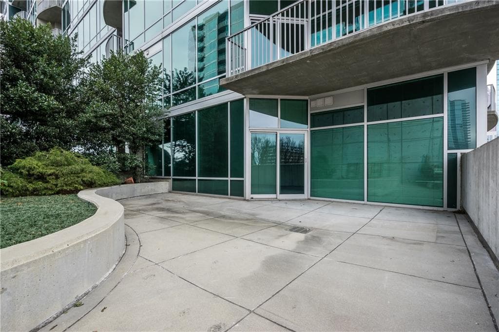 1 bedroom, 1,032 sq ft condominium sold at 923 Peachtree Street 728, Atlanta, GA 30309