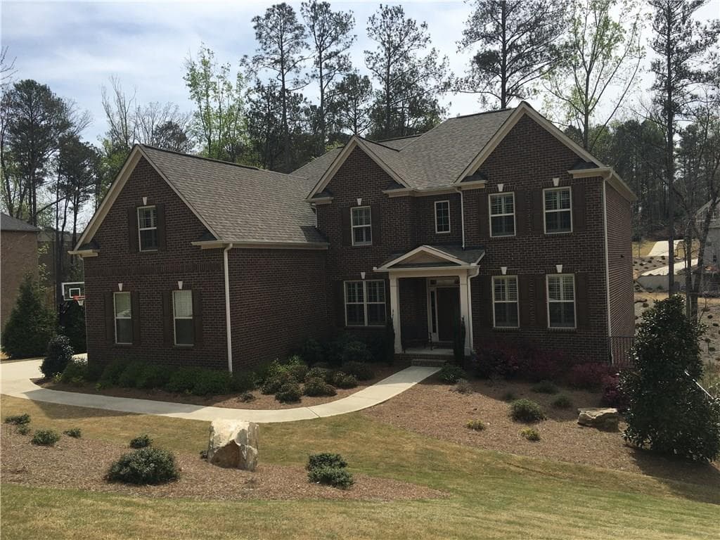 4015 Manor Place Drive, Roswell, GA 30075 — most recent listing photo