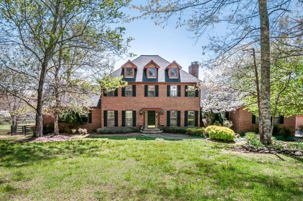 10 Stone Creek Trail, Alpharetta, GA 30004 — most recent listing photo