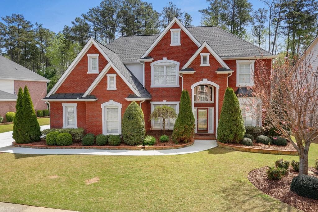 1045 Beacon Hill Crossing, Alpharetta, GA 30005 — most recent listing photo
