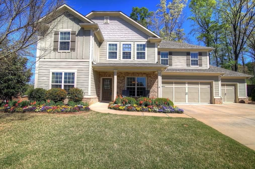 5 bedroom, 3,220 sq ft single family residence sold at 3691 Terrasol Trail, Lilburn, GA 30047