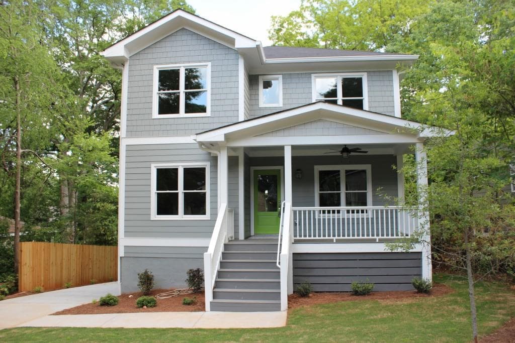 4 bedroom, 2,480 sq ft single family residence sold at 910 Stallings Avenue, Atlanta, GA 30316