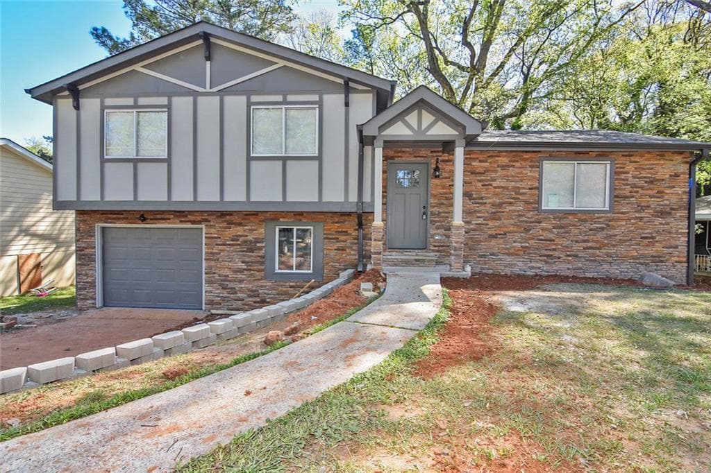 4 bedroom, 1,574 sq ft single family residence sold at 2140 Edgemore Drive, Atlanta, GA 30316