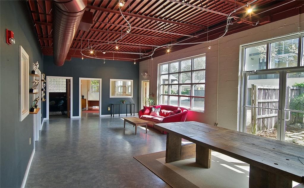 3 bedroom condominium sold at 409 Mead Road 3, Decatur, GA 30030