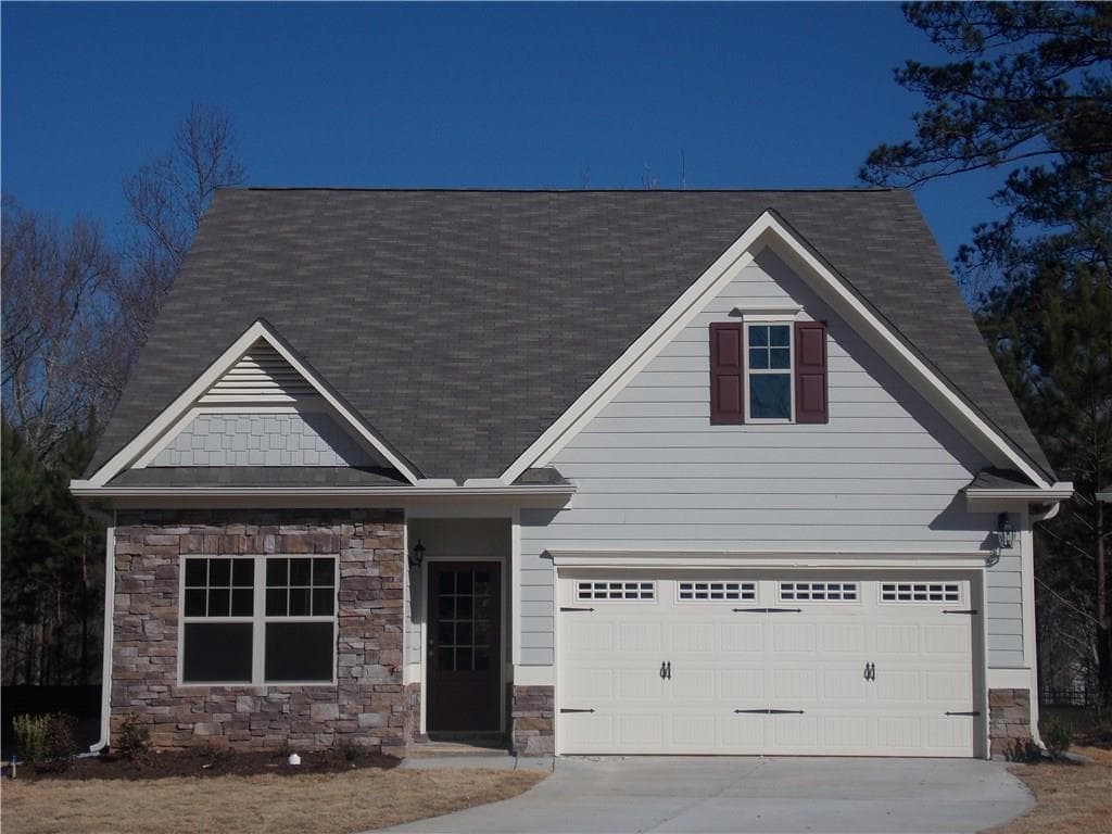 3 bedroom, 2,125 sq ft single family residence sold at 913 Hollytree, Acworth, GA 30102