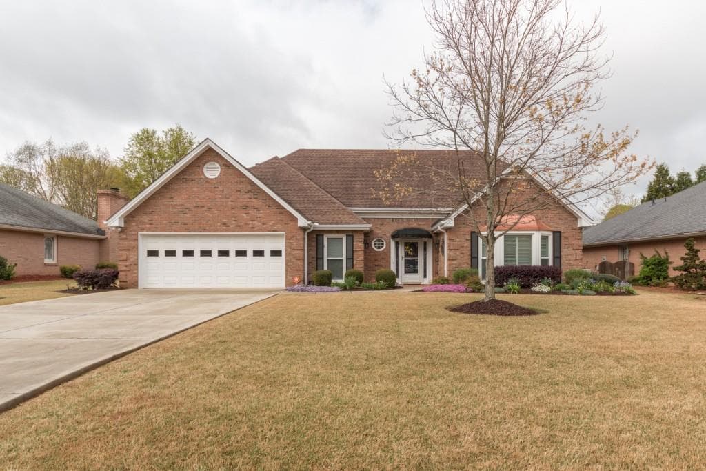 370 Carybell Lane, Alpharetta, GA 30004 — most recent listing photo