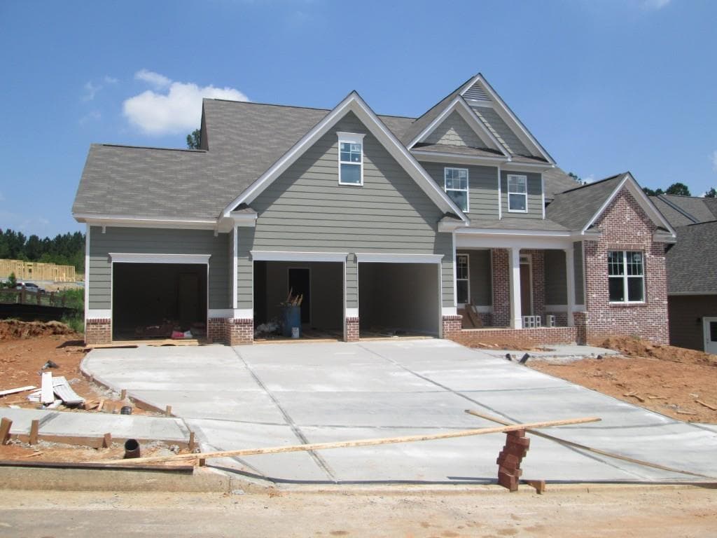 5 bedroom single family residence sold at 107 Sugar Mist Drive, Dallas, GA 30132
