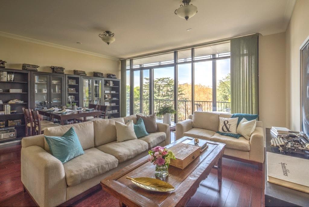 2 bedroom, 1,524 sq ft condominium sold at 2233 Peachtree Road 503, Atlanta, GA 30309