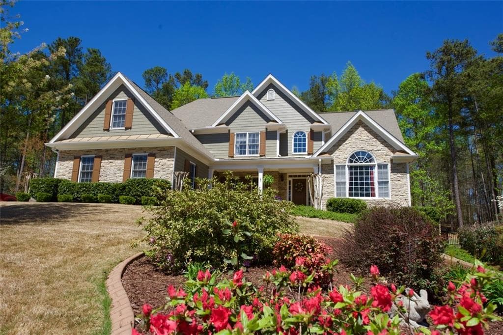 5 bedroom, 4,740 sq ft single family residence sold at 5584 Cathers Creek Drive, Powder Springs, GA 30127
