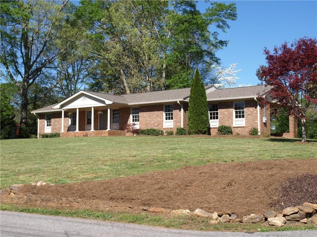 107 Institute Street, Jefferson, GA 30549 — most recent listing photo