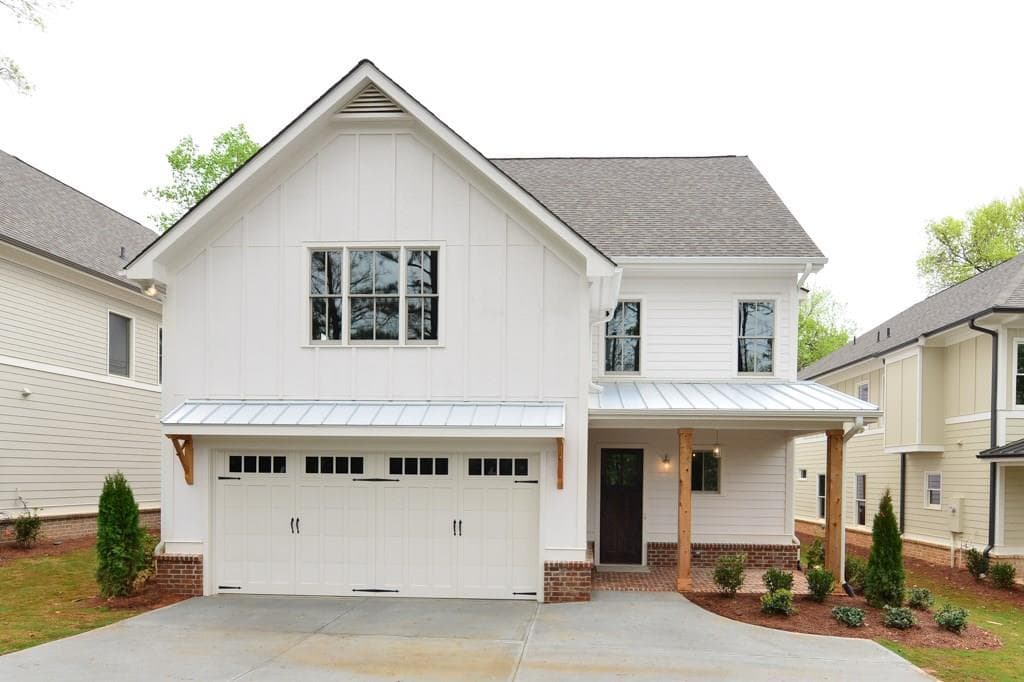 6 bedroom, 3,630 sq ft single family residence sold at 2999 Osborne Road, Brookhaven, GA 30319