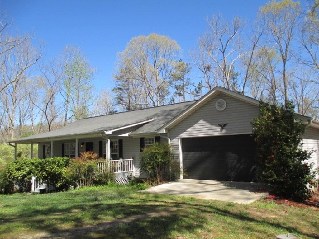 384 Temple Mountain Lane, Dahlonega, GA 30533 — most recent listing photo
